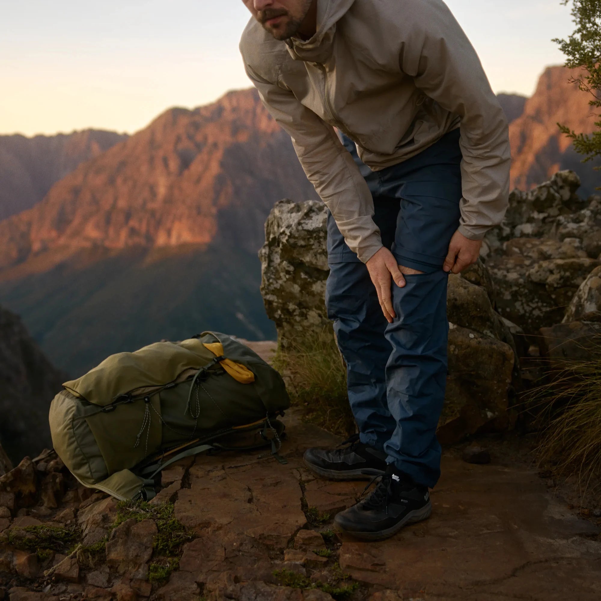 Abisko Hybrid Trail Trousers Zip-Off Men